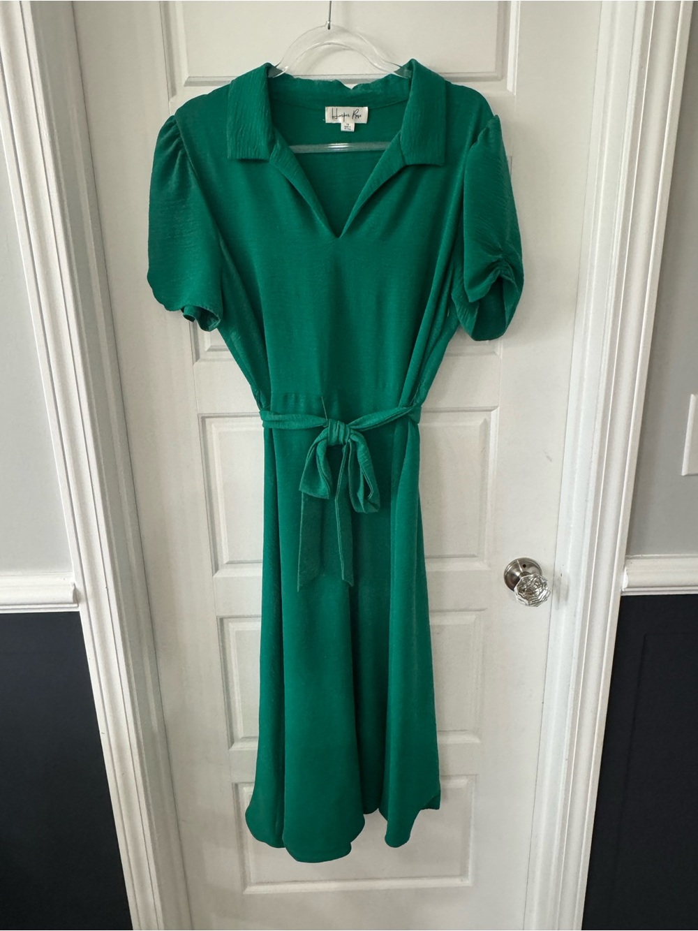 Emerald Collared Midi Dress with Tie Waist